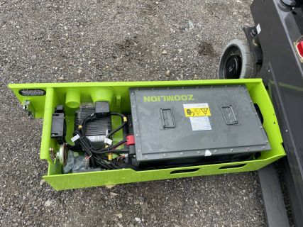 Elektrická nůžková plošina Zoomlion ZS0812AC - Li