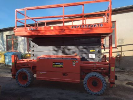 Dieselová nůžková plošina Dingli - Kerouš