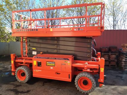 Dieselová nůžková plošina Dingli - Kerouš