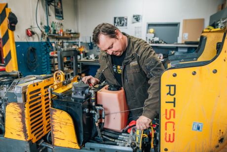 Kerouš půjčovna - servis Pelhřimov