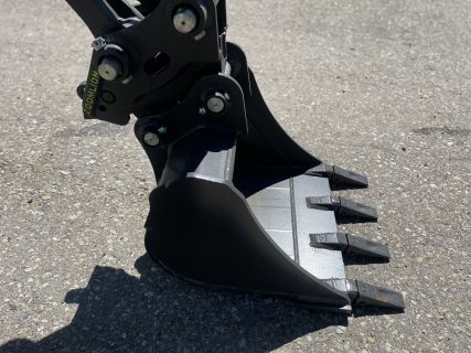 Kerouš - Zoomlion ZE36GU