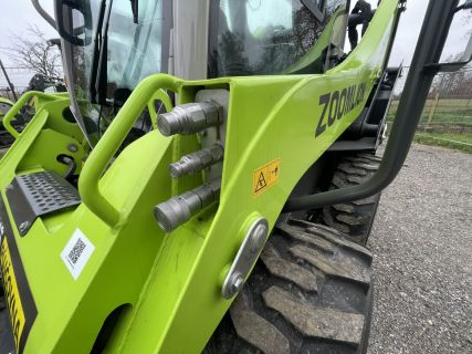 Smykový nakladač Zoomlion ZS090V