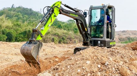 Kerouš - Zoomlion ZE26GU