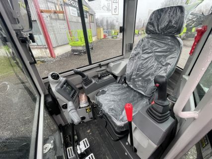 Kerouš - Zoomlion ZE26GU