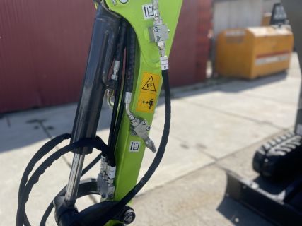 Kerouš - Zoomlion ZE20G