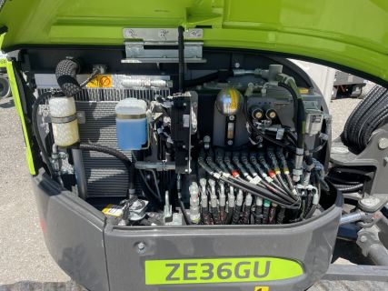 Kerouš - Zoomlion ZE36GU