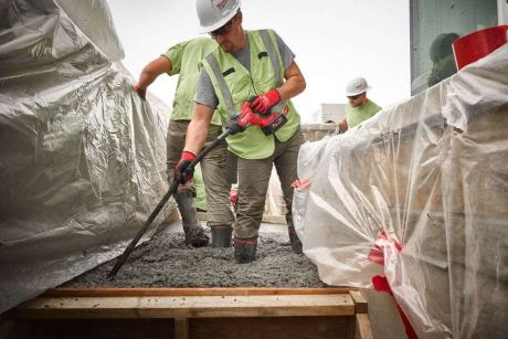 Jehlový aku vibrátor MILWAUKEE M18FCVN12-551