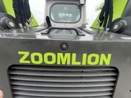 Kerouš - Zoomlion ZS090V